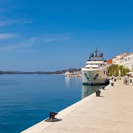Apartman Mario Luxus-wohnung In By Interhome Mali Lošinj