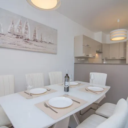 Mario Luxus-wohnung In By Interhome Appartement *