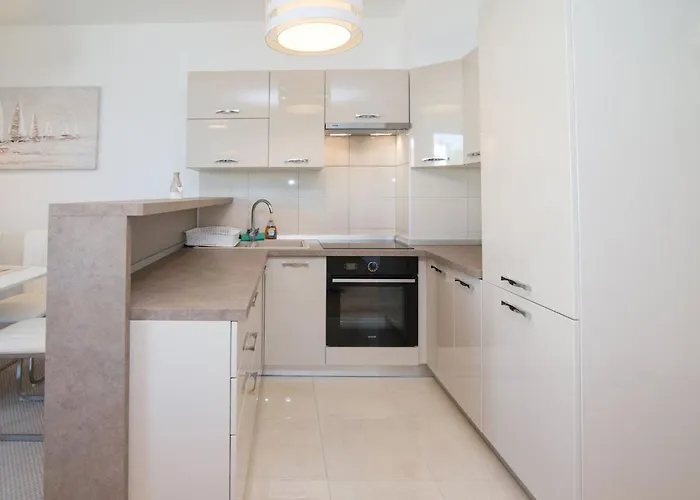 Mario Luxus-wohnung In By Interhome * Mali Losinj